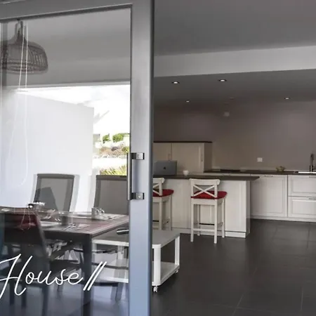 Appartamento Sonny House Ii- Casilla De Costa - Pool View - Wifi Free